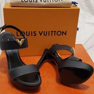 Louis Vuitton Sandal Heels Never Worn 7.5